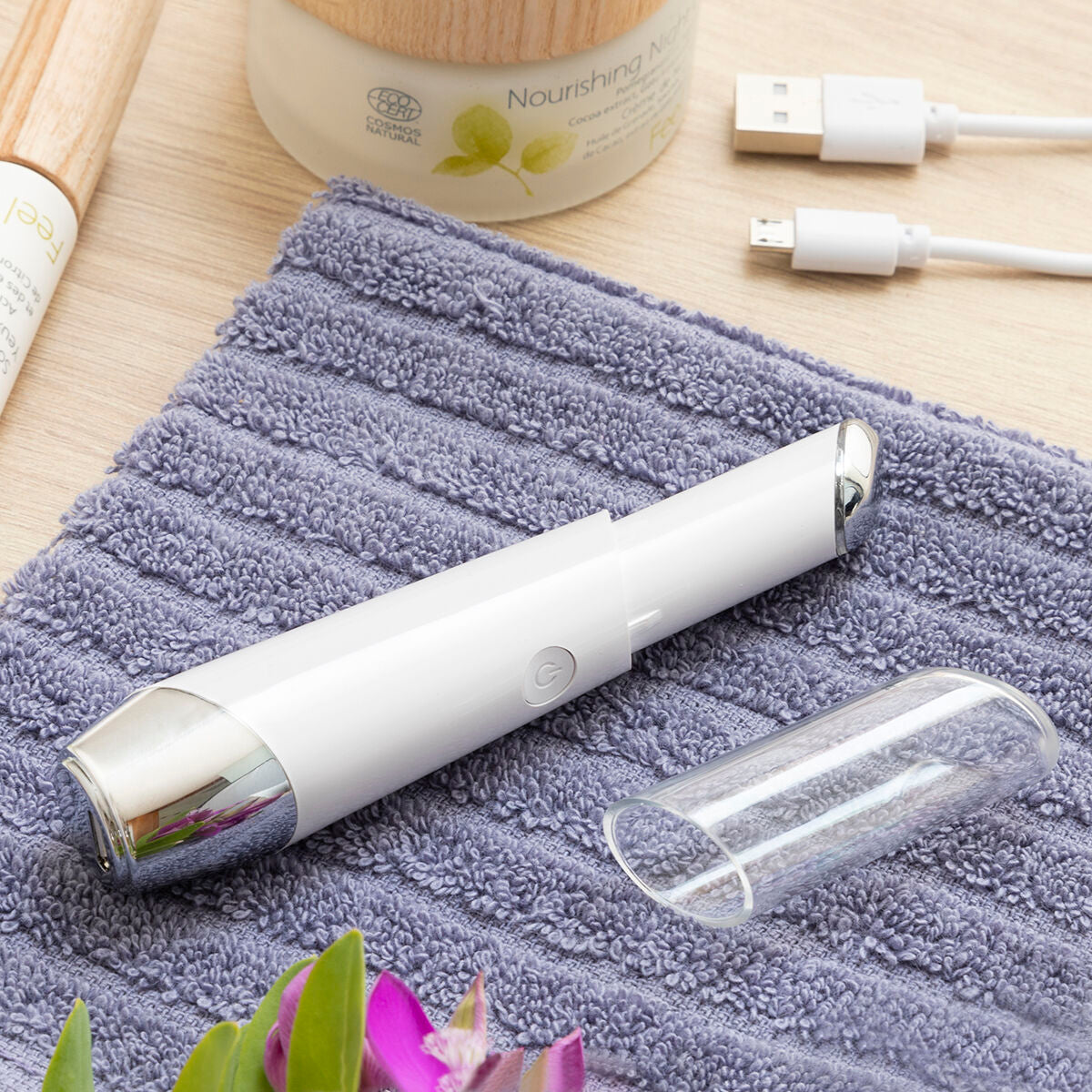 Innovagoods Anti-Ageing Eye Massager With Phototherapy, Thermotherapy And Vibration Therey Innovagoods